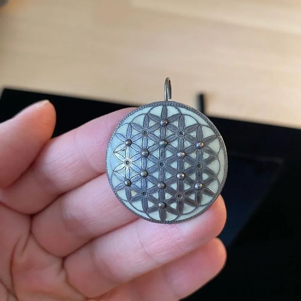 Vintage Enamel Flower of Life Agatha Paris Clip-on Earrings